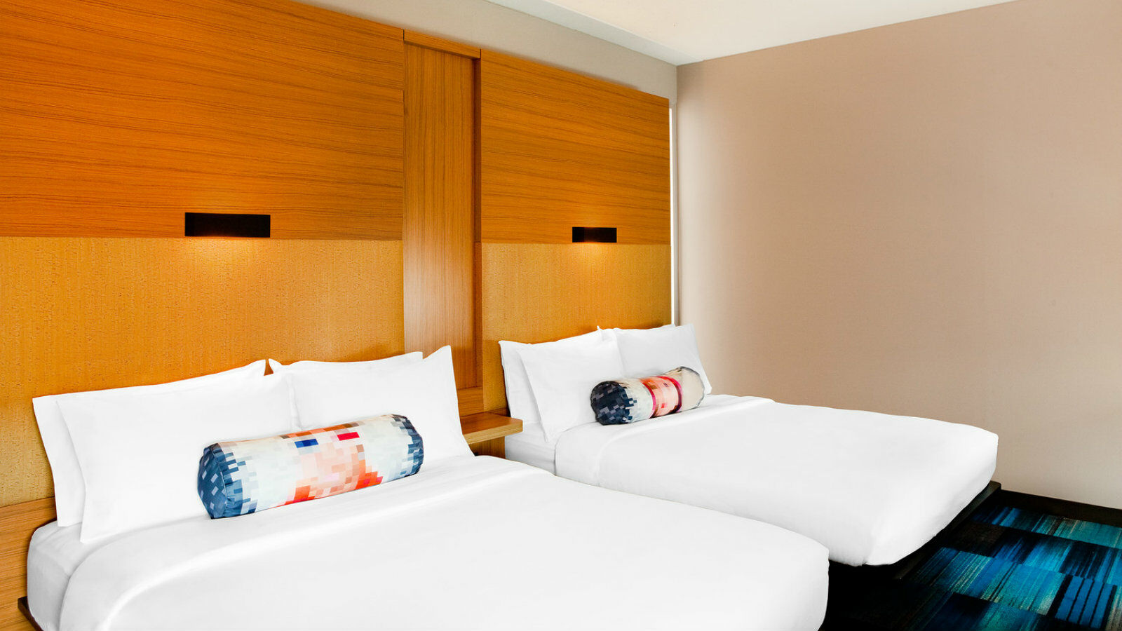 อลอฟต์ อารันเดล มิลล์ บีดับเบิลยูไอ แอร์พอร์ต Hotel ฮานโนเฟอร์ ภายนอก รูปภาพ